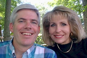 990529 - Keck couple.jpg (24817 bytes)