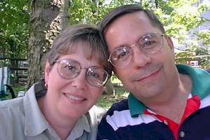 990529 - Page couple.jpg (26448 bytes)