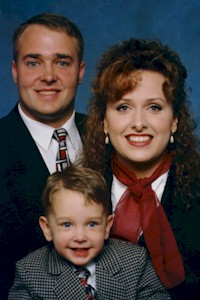 Shannon, Ry & JJ.jpg (20966 bytes)